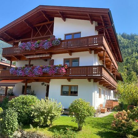 Pension Schwemberger Ohne Fruehstueck Mayrhofen Eksteriør billede